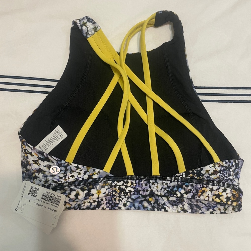 BRAND NEW WITH TAGS LULULEMON LIMITED EDITION SPORTS BRA HIGH NECK